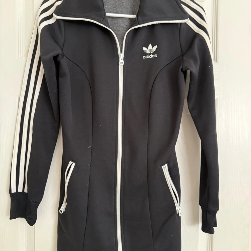 Adidas Track Jacket✨ - Picture 5 of 5